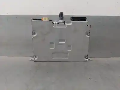 Second-hand car spare part audio system / radio cd for peugeot 208 ii (ub_, up_, uw_, uj_) 1.2 puretech 100 oem iam references 9844106080  1686914380