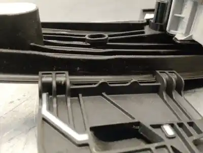 Автозапчасти б/у задний правый стеклорегулятор за peugeot 208 ii (ub_, up_, uw_, uj_) 1.2 puretech 100 ссылки oem iam 9829045580  9829045580