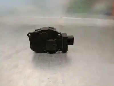 Pezzo di ricambio per auto di seconda mano MOTORE APERTURA BOCCOLE ARIA CONDIZIONATA per MERCEDES-BENZ CLASE GL (X164)  Riferimenti OEM IAM A1669060008 EFB336 A1669060008