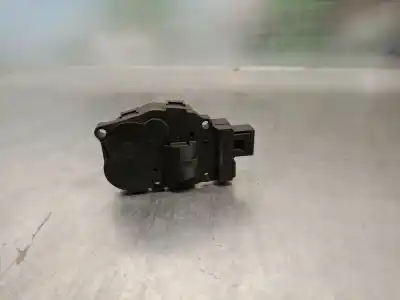 Pezzo di ricambio per auto di seconda mano MOTORE APERTURA BOCCOLE ARIA CONDIZIONATA per MERCEDES-BENZ CLASE GL (X164)  Riferimenti OEM IAM A1669060008 EFB336 A1669060008