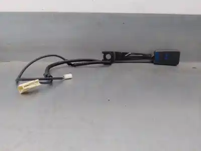 Автозапчасти б/у крюк для пояса за toyota yaris (_p9_) 1.4 d-4d (nlp90_) ссылки oem iam 305592510