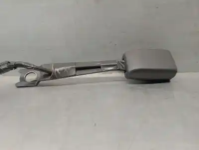 Автозапчасти б/у крюк для пояса за toyota yaris (_p9_) 1.4 d-4d (nlp90_) ссылки oem iam 305592510  