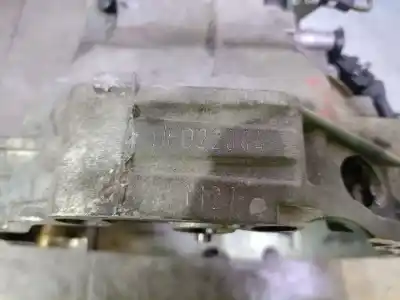 Автозапчастина б/у коробка передач для audi a4 b6 (8e2) 1.8 t посилання на oem iam hfd hfd22044 012300062s