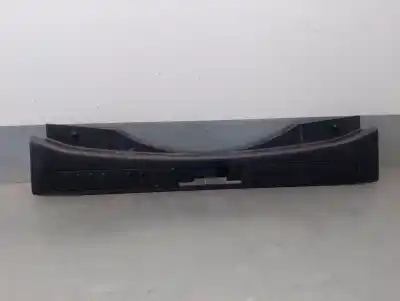 Second-hand car spare part rear decorative moulding for land rover range rover evoque (l538) 2.2 d 4x4 oem iam references bj32113a10ad