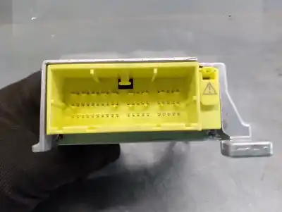 Pezzo di ricambio per auto di seconda mano centralina airbag per toyota prius (nhw30) 1.8 16v cat riferimenti oem iam 8917047101 1503006361 denso 