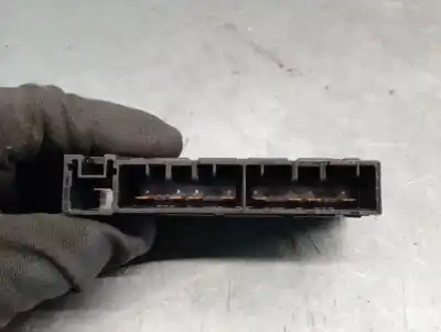 Pezzo di ricambio per auto di seconda mano relè per toyota prius (nhw30) 1.8 16v cat riferimenti oem iam 8264171010 72818503 denso 