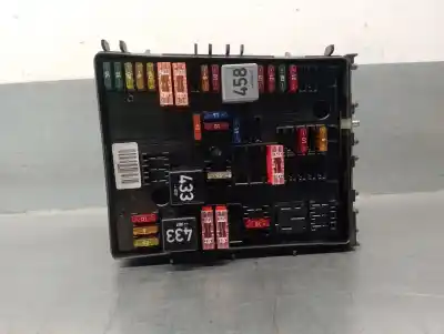 Second-hand car spare part fuse box unit for audi a3 (8p1) 1.9 tdi oem iam references 1k0937124h 01394932 tyco 