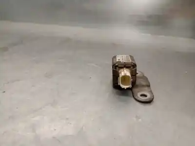 Recambio de automóvil de segunda mano de sensor impacto para suzuki grand vitara jb (jt) 1.9 ddis turbodiesel referencias oem iam 3893065j00  