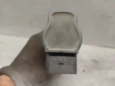 Pezzo di ricambio per auto di seconda mano bobina di accensione per audi a4 b6 (8e2) 1.8 t riferimenti oem iam 06a905115d 782510001 eldor 06a905115d