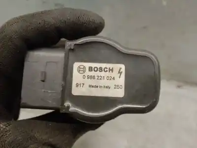 Автозапчасти б/у катушка зажигания за audi a4 b6 (8e2) 1.8 t ссылки oem iam 06a905115d 0986221024 bosch 06a905115d