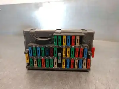 Peça sobressalente para automóvel em segunda mão Caixa De Fusíveis E Relés por PEUGEOT 806 2.1 Turbodiesel CAT Referências OEM IAM 5970109547  