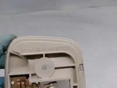 Автозапчастина б/у внутрішне світло для mitsubishi outlander ii (cw_w) 2.0 di-d (cw8w) посилання на oem iam mr190205  mr654601