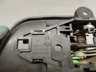 Pezzo di ricambio per auto di seconda mano maniglia interna anteriore destra per mitsubishi outlander ii (cw_w) 2.0 di-d (cw8w) riferimenti oem iam mn105360  5716a088yb