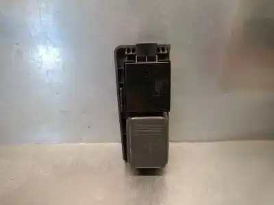 Peça sobressalente para automóvel em segunda mão botão / interruptor elevador vidro dianteiro esquerdo por daewoo lanos (klat) 1.5 referências oem iam 96230793  