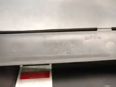 Second-hand car spare part glove compartment for daewoo lanos (klat) 1.5 oem iam references 96221360  96235825