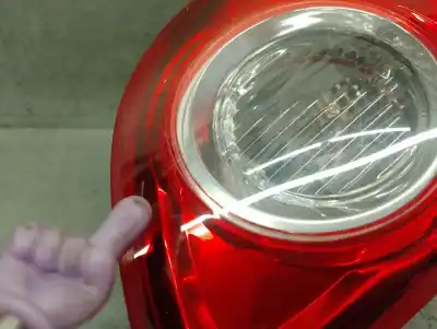Автозапчастина б/у правий ліхтар для nissan qashqai / qashqai +2 i (j10, nj10, jj10e) 1.5 dci посилання на oem iam 26550jd800  26550jd800