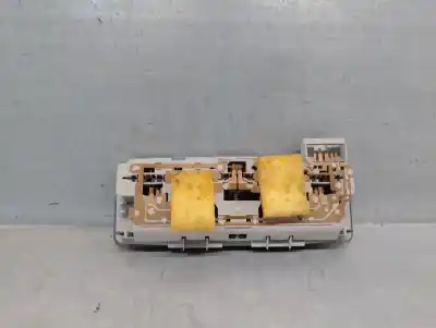 Pezzo di ricambio per auto di seconda mano luce interna per renault laguna ii (bg0) 1.9 dci diesel cat riferimenti oem iam 8200033826  8200033826 Pezzo di ricambio per auto di seconda mano luce interna per renault laguna ii (bg0) 1.9 dci diesel cat riferimenti oem iam 8200033826  8200033826