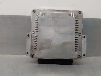 Pièce détachée automobile d'occasion calculateur moteur ecu pour chrysler voyager iv (rg, rs) 2.5 crd références oem iam p04727665ab 0281011064 bosch 