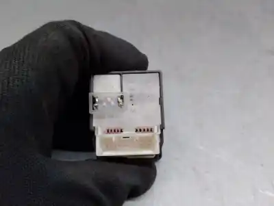 Автозапчасти б/у управление зеркалом за toyota prius (nhw30) 1.8 16v cat ссылки oem iam 183639  8487002060