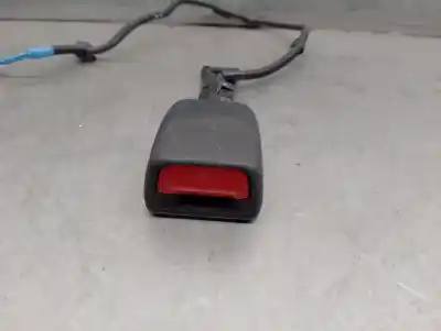 Автозапчасти б/у крюк для пояса за toyota prius (nhw30) 1.8 16v cat ссылки oem iam 7323047380c0  