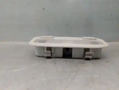 Second-hand car spare part interior light for toyota corolla (_e12_) 1.4 d (nde120_) oem iam references 8126005051b2  8126005051b2