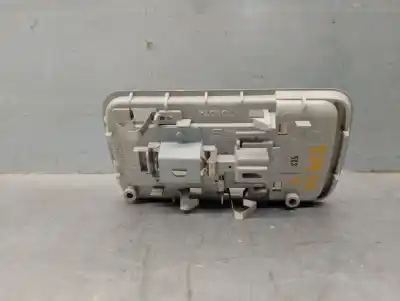 Second-hand car spare part interior light for toyota corolla (_e12_) 1.4 d (nde120_) oem iam references 8124013030b0  