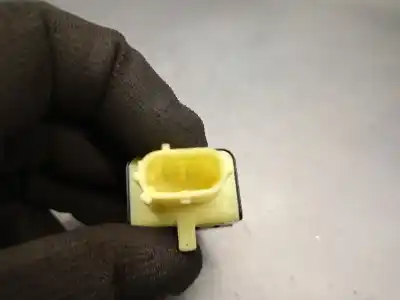 Second-hand car spare part sensor for lexus is 2.5 16v cat (híbrido) oem iam references 8983112040  