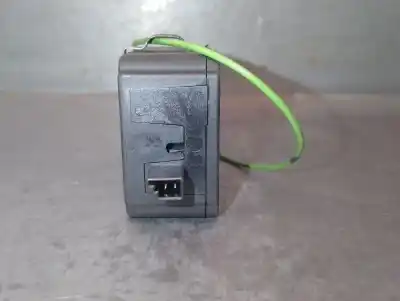 Автозапчасти б/у наружная крышка двигателя топливо за bmw 7 (e65, e66, e67) 730 d ссылки oem iam 67116923972  67116987638