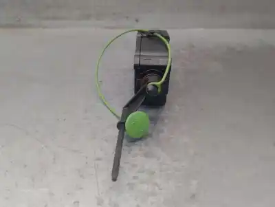 Автозапчасти б/у наружная крышка двигателя топливо за bmw 7 (e65, e66, e67) 730 d ссылки oem iam 67116923972  67116987638