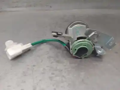 Автозапчастина б/у замок багажника / ворот для lexus is 2.5 16v cat (híbrido) посилання на oem iam 6905530480  6905530480