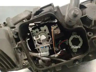 Peça sobressalente para automóvel em segunda mão farol / farolim esquerdo por bmw 3 (e90) 320 d referências oem iam 631172025839 6653100000 63117202573