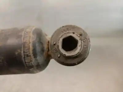 Автозапчасти б/у задний левый амортизатор за renault megane ii (bm0/1_, cm0/1_) 1.9 dci (bm0g, cm0g) ссылки oem iam 8200287404b 03061000833 kyb 