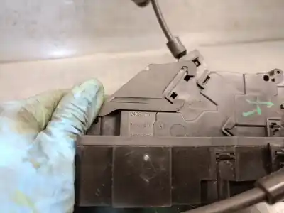 Pezzo di ricambio per auto di seconda mano serratura porta posteriore destra per citroen c3 picasso (sh_) 1.6 hdi 110 riferimenti oem iam 24099816  9138t8