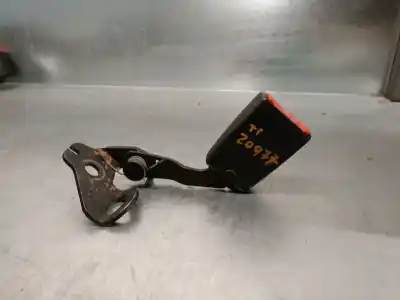 Pezzo di ricambio per auto di seconda mano gancio cintura posteriore sinistro per ford mondeo iii (b5y) 2.0 16v tddi / tdci riferimenti oem iam 1133070