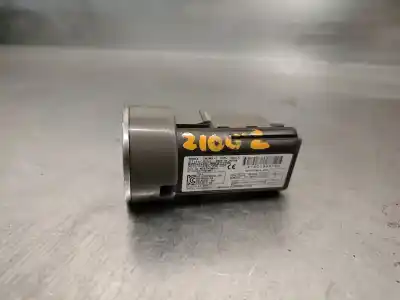 Автозапчастина б/у вимикач для toyota prius (_w3_) 1.8 hybrid (zvw3_) посилання на oem iam 8961133012  8961133012