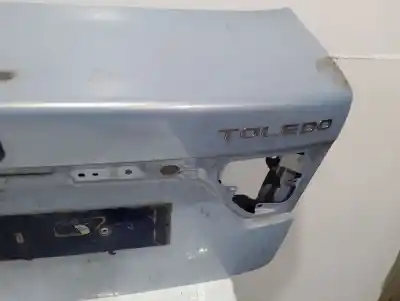 Pezzo di ricambio per auto di seconda mano portellone per seat toledo ii (1m2) 1.9 tdi riferimenti oem iam 1m5827025d  