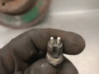 Second-hand car spare part rear right knuckle for renault megane ii (bm0/1_, cm0/1_) 1.5 dci (bm02, bm13, bm2a, cm02, cm13) oem iam references 7701207823  7701207823