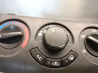 Peça sobressalente para automóvel em segunda mão comando de sofagem (chauffage / ar condicionado)  por chevrolet aveo 1.2 cat referências oem iam 96437332  96437332