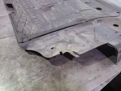 Автозапчасти б/у защитная крышка за opel vectra c gts (z02) 3.0 cdti (f68) ссылки oem iam 13162267 00328844597 cesta 8a