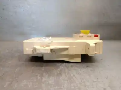 Second-hand car spare part fuse box unit for kia cee'd fastback (ed) 1.6 crdi 90 oem iam references 919501h510 919502h500 yura 