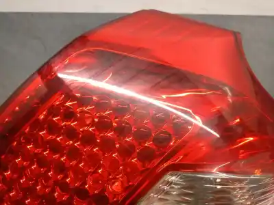 Автозапчастина б/у правий ліхтар для kia cee'd fastback (ed) 1.6 crdi 90 посилання на oem iam 924021h050  924021h050