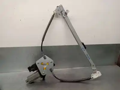 Peça sobressalente para automóvel em segunda mão elevador de vidros dianteiro direito por peugeot 406 (8b) 1.9 td referências oem iam 9222e9 0130821875 - bosch 9222e9