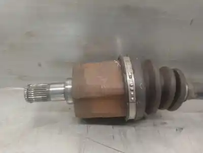 Автозапчастина б/у передня ліва трансмісія для kia cee'd fastback (ed) 1.6 crdi 90 посилання на oem iam 495011h210  495011h210