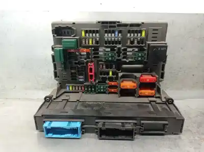 Pièce détachée automobile d'occasion BOÎTES À FUSIBLES pour BMW X1 (E84)  Références OEM IAM 9119446 MS20110718 LEAR 