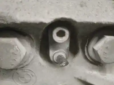 Second-hand car spare part front right knuckle for bmw 3 descapotable (e93) 320 i oem iam references 676444403  31216793924