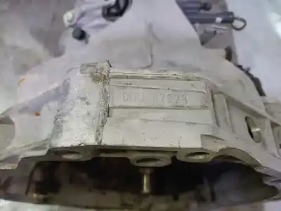 Автозапчасти б/у коробка передач за audi a4 b5 (8d2) 1.8 ссылки oem iam ddu ddu17028 012300049hx