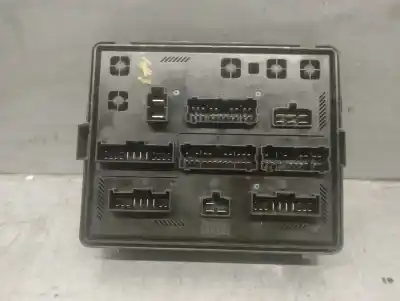 Pezzo di ricambio per auto di seconda mano scatola relè/fusibili per ssangyong rexton 2.7 turbodiesel cat riferimenti oem iam 8231008630  8231008630