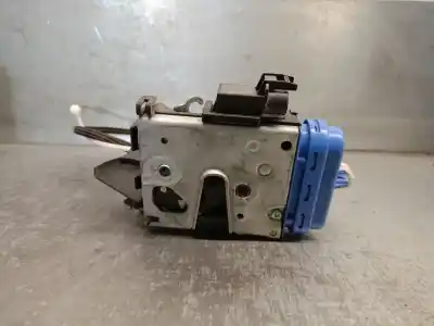 Автозапчасти б/у замок задней левой двери за audi a8 d2 (4d2, 4d8) 3.7 ссылки oem iam 4d0839015d  