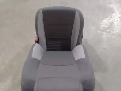 Автозапчастина б/у передне праве сиділо для toyota auris ranchera familiar (_e18_) 1.8 hybrid (zwe186_) посилання на oem iam 710710zl60c1  710710zl60c1