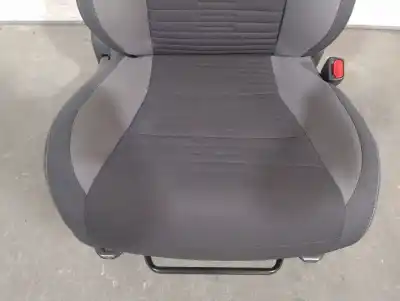Автозапчастина б/у передне праве сиділо для toyota auris ranchera familiar (_e18_) 1.8 hybrid (zwe186_) посилання на oem iam 710710zl60c1  710710zl60c1